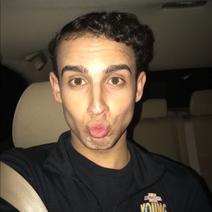 Meet your Posher, Connor